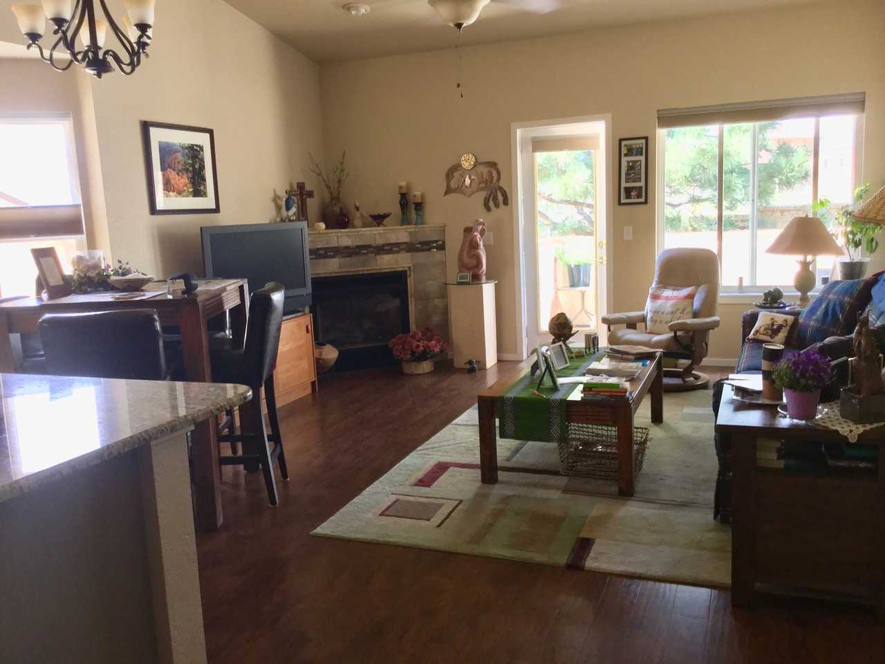 Quiet and close to health food stores and near Air Force Academy