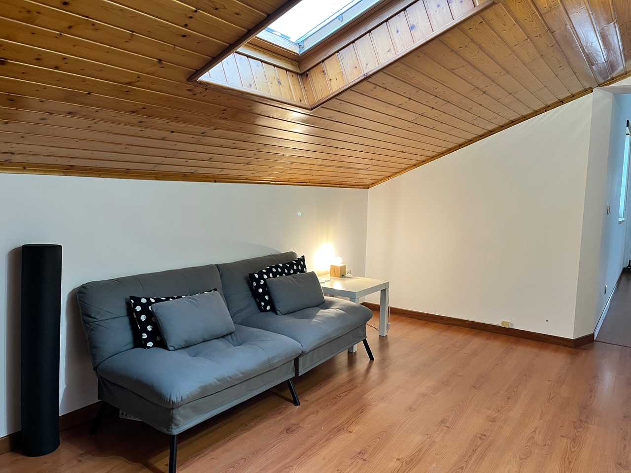 Cozy room 8 minutes from beach 