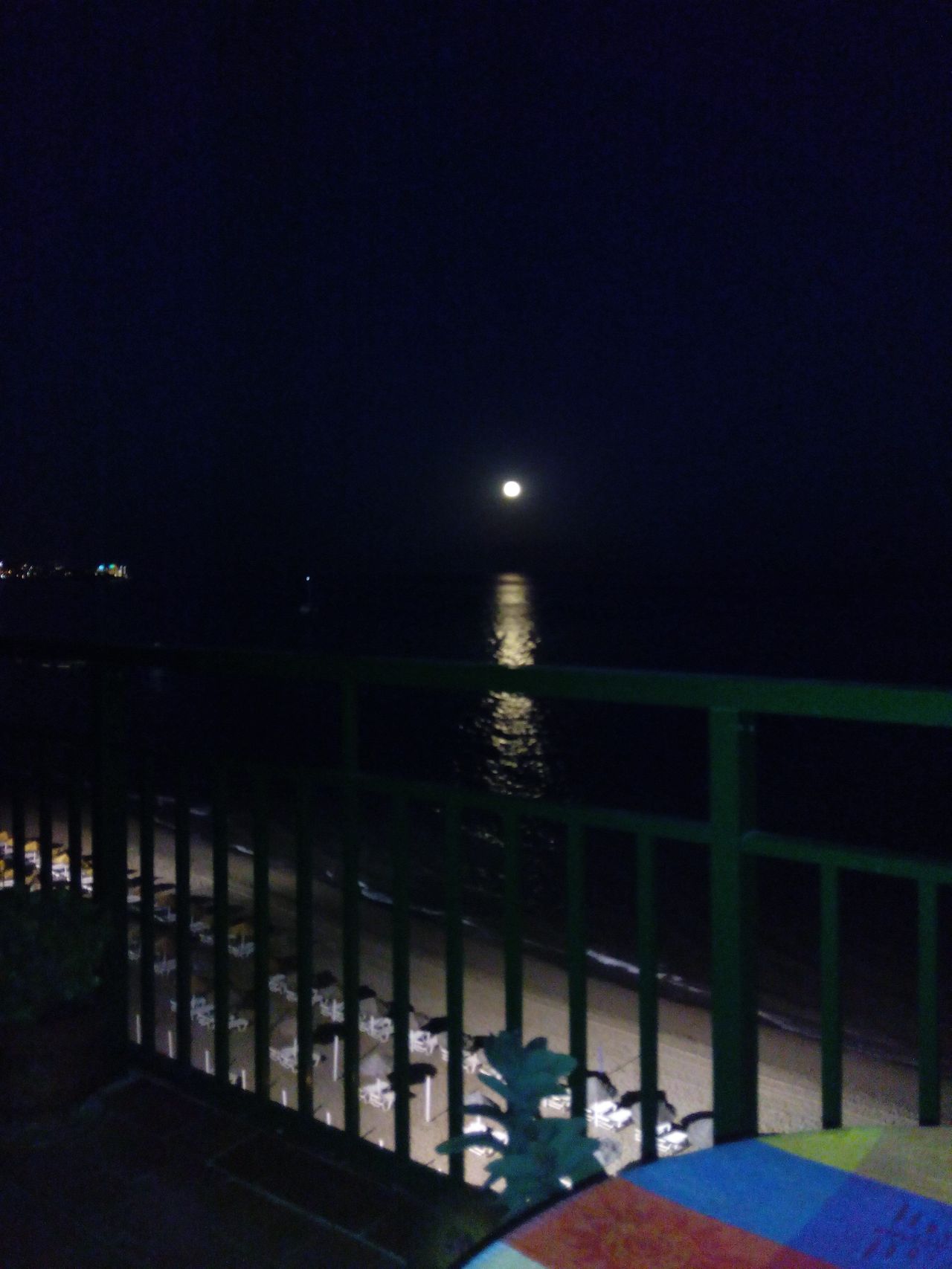 Breakfast with Sea Views and Walks on the Beach
