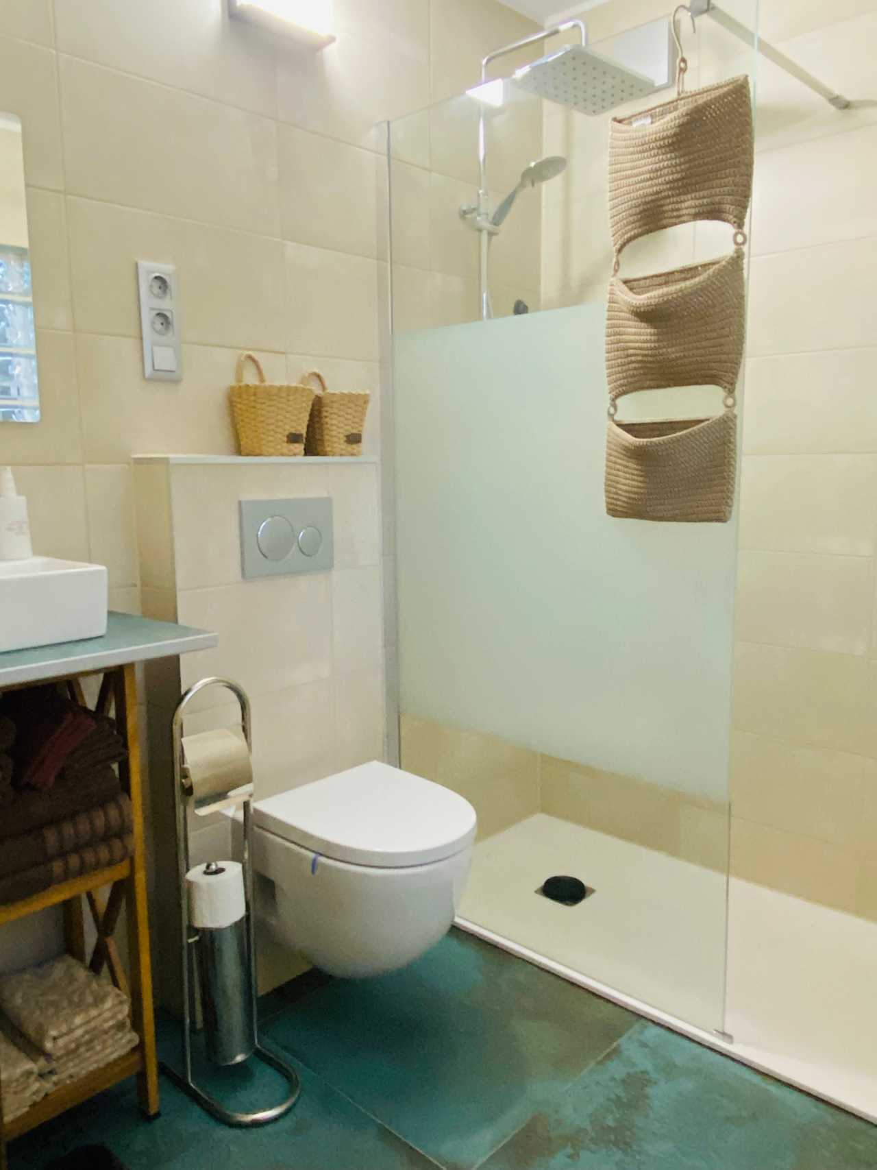 Enjoy my relaxing, quiet and peaceful place with privat pool