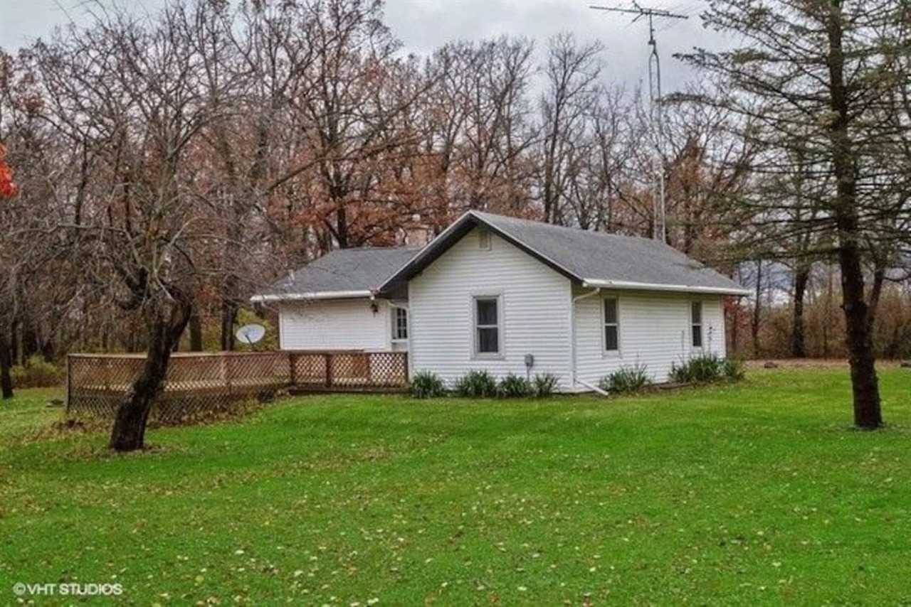 Sanctuary Woodland Guest House! 