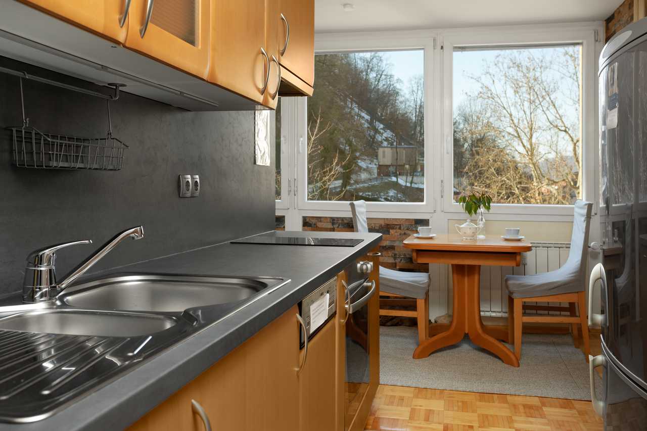 Central apartment under the Castle, 1 bedroom, sleeps 2