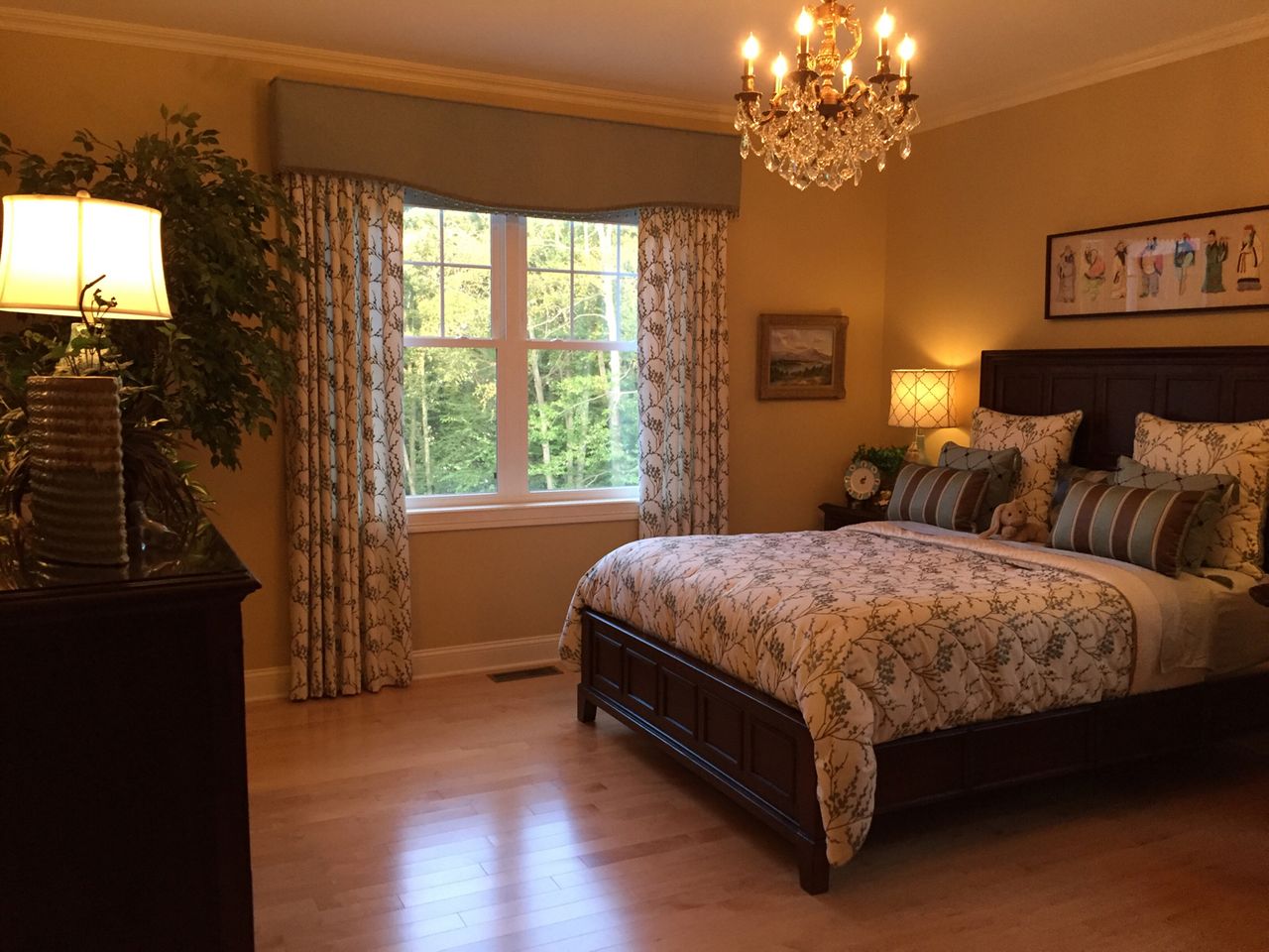 Spacious and private guest room with ensuite full bath