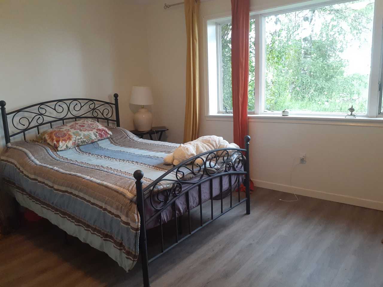 Cozy private apartment with amazing views and sunsets, unobstructed to horizon. 