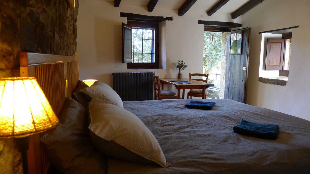 Alzina@mitjanas: Immerse yourself in green at our cosy homestay