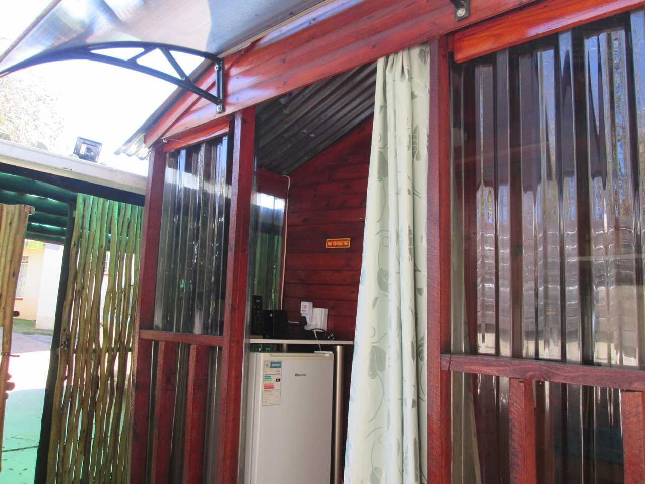 Bodhi Hut - a safe space for vegans and spiritual travellers