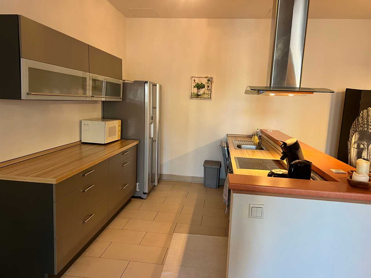 Big beautiful loft near Town Center