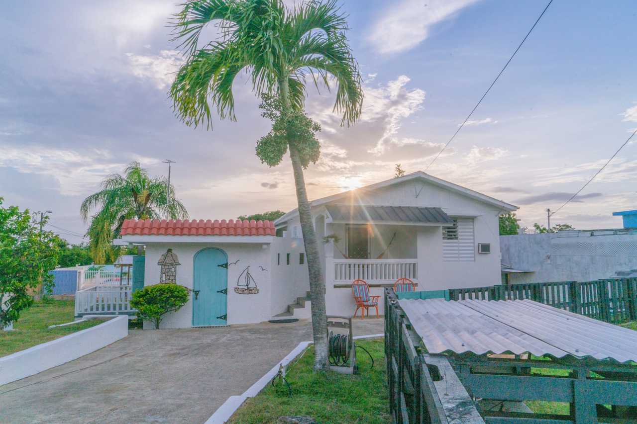 Casa Clementina - An Oceanview Oasis