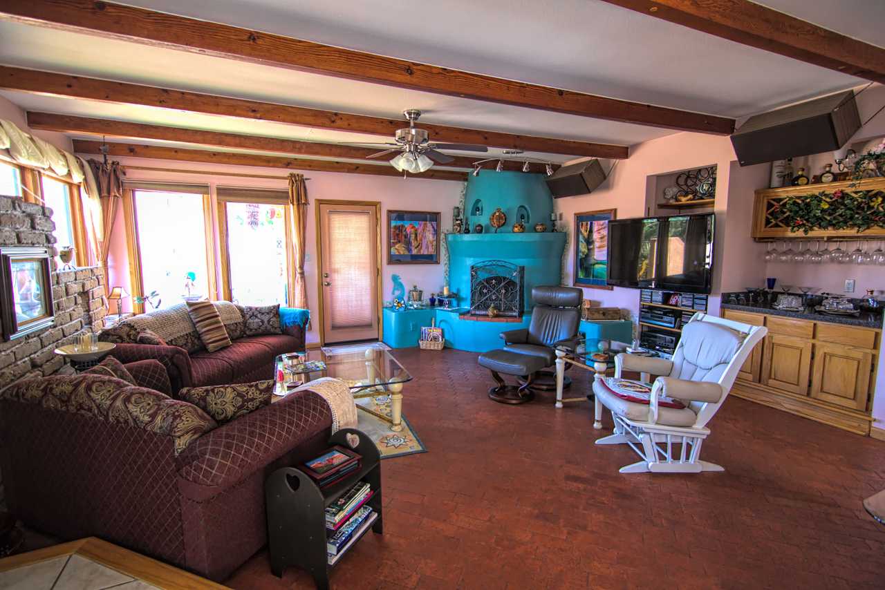 Mountain foothills home in Land of Enchantment