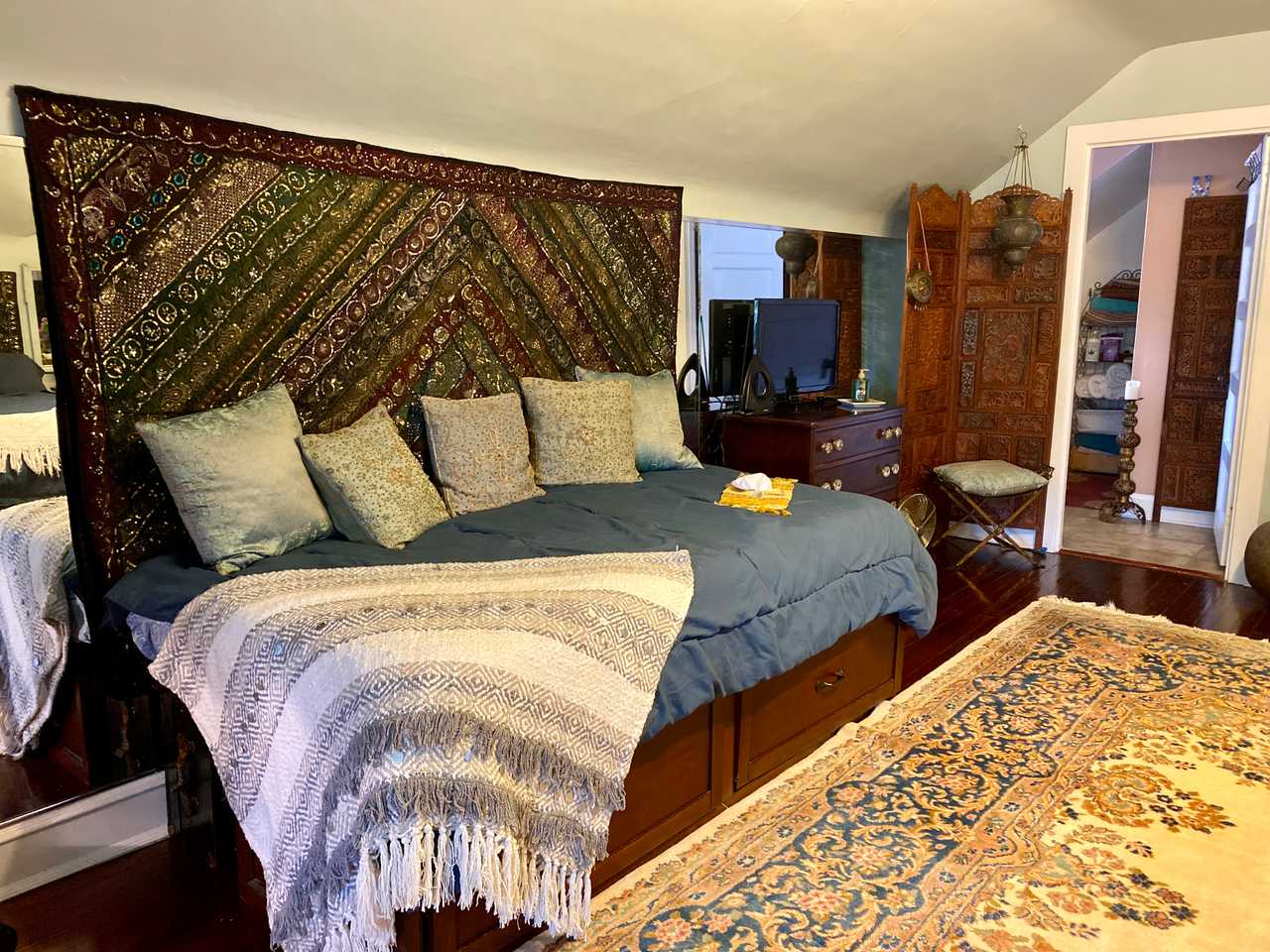 Boho Chic Healing Retreat is the ultimate place to stay if visiting Philadelphia