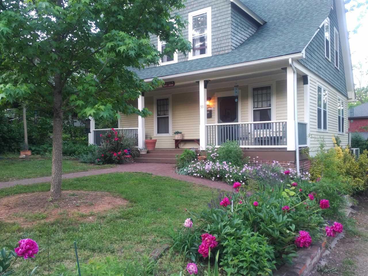 Entire upper floor of historic Hyatt House, private home, Montford Neighborhood