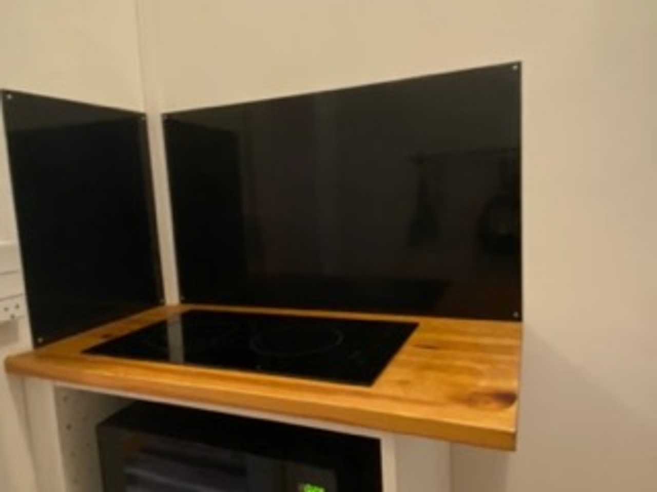 Studio in center city by Kings Garden.