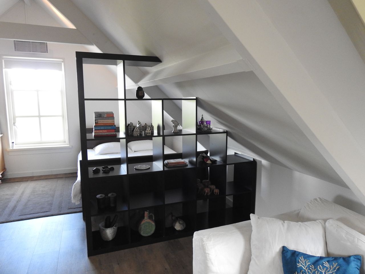 Cozy and Peaceful Thatched Roof Guesthouse of 1880's Farmhouse near Amsterdam!