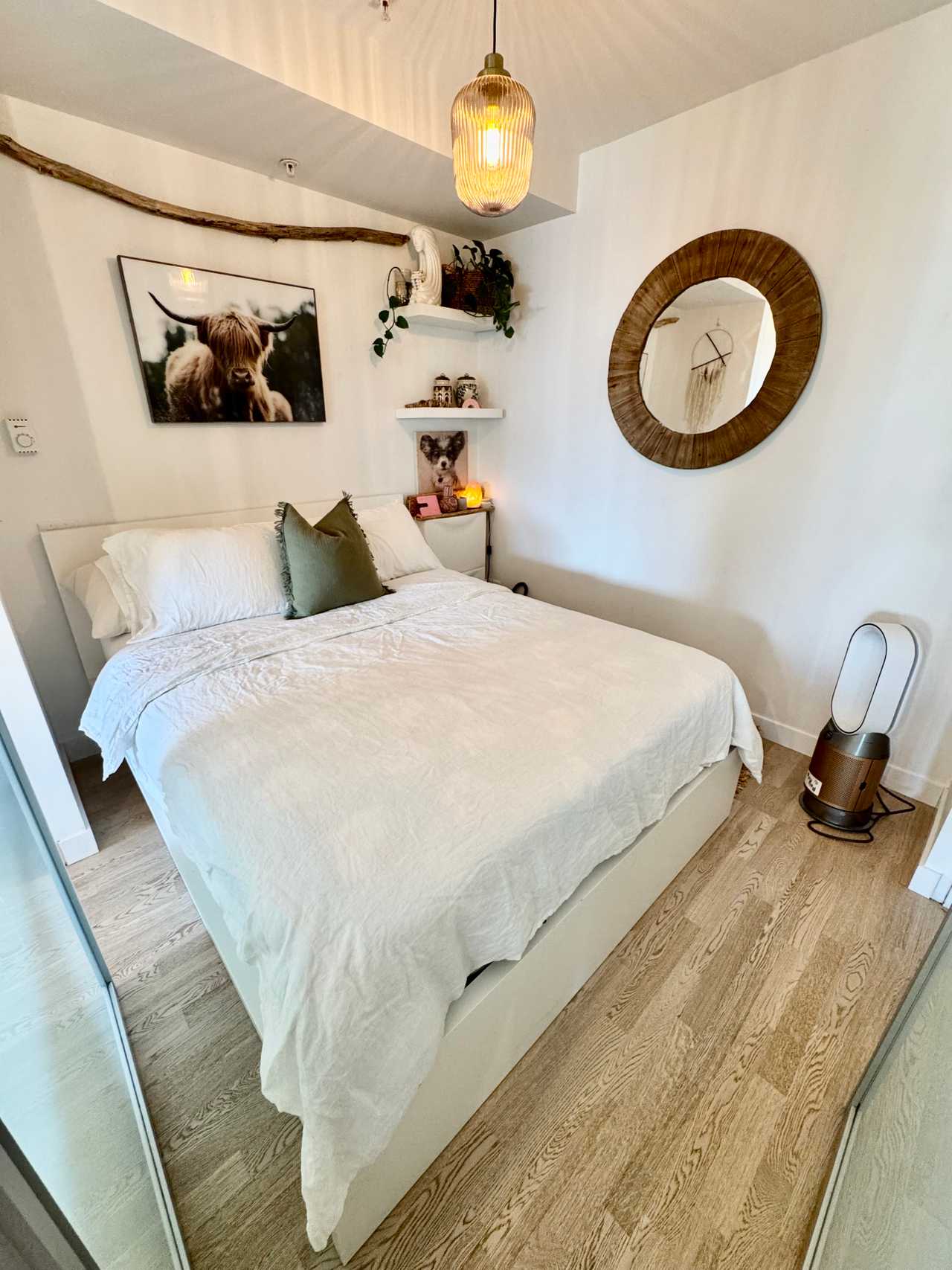 Beautiful & Clean Kits gem! HUGE patio!