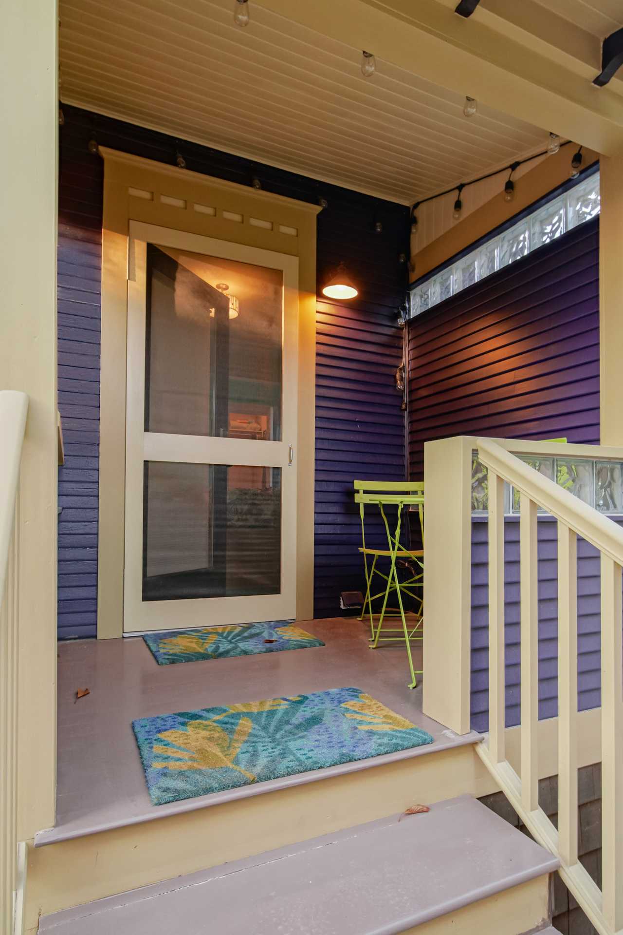Secluded Patio Suite in the heart of Portland neighborhoods