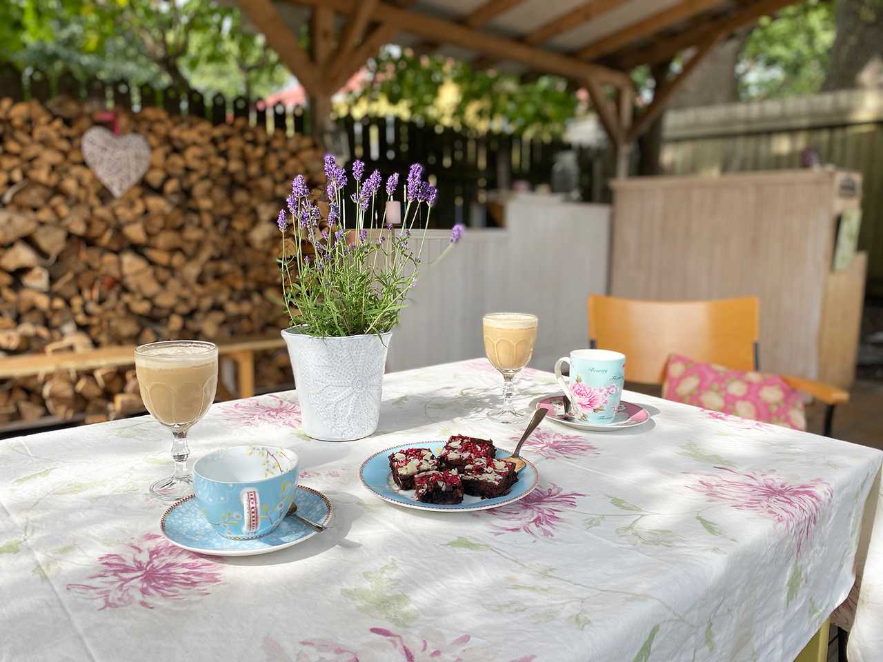 Marta 8 vegan B&B: perfect hideaway. Close to Old Town, hiking areas, vegan cafe