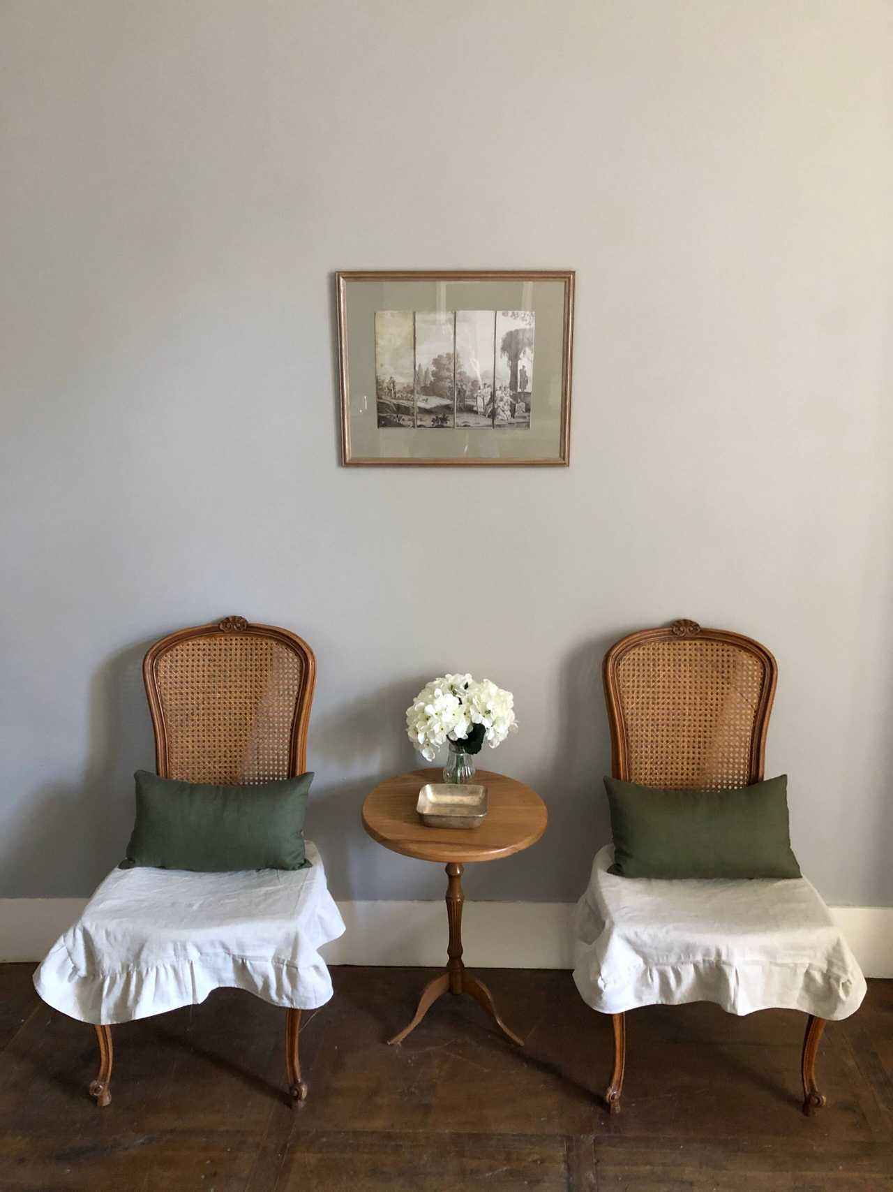 Luxury 18th-century 3* maison de charme in a French Plus Beaux medieval village