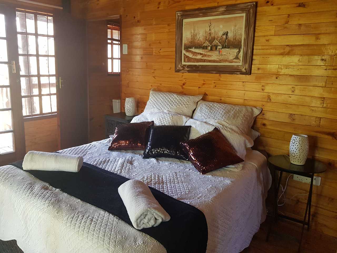 Cozy Wood Cabin