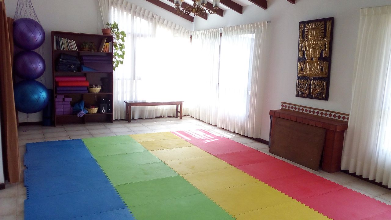 Yogacenter family stay next to the the park