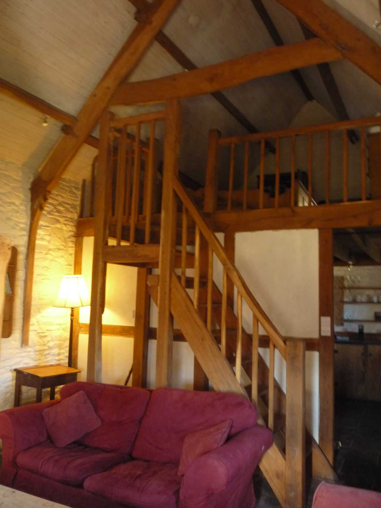 Magical 18th thatched cottage with stunning views, amazing vegan meals & hot tub