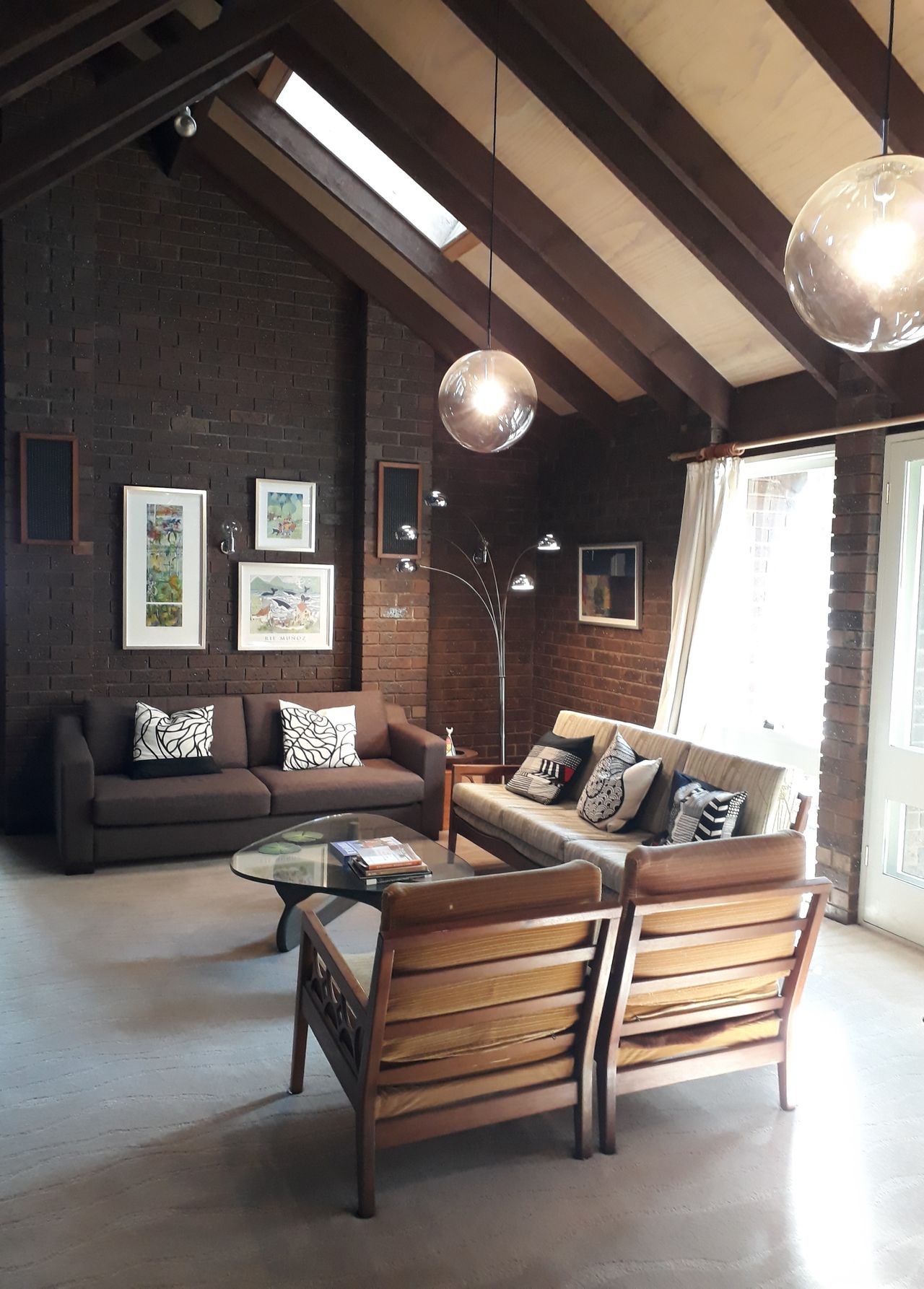 Mid Century Modern 70's house located in Inner Eastern suburb of Surrey Hills