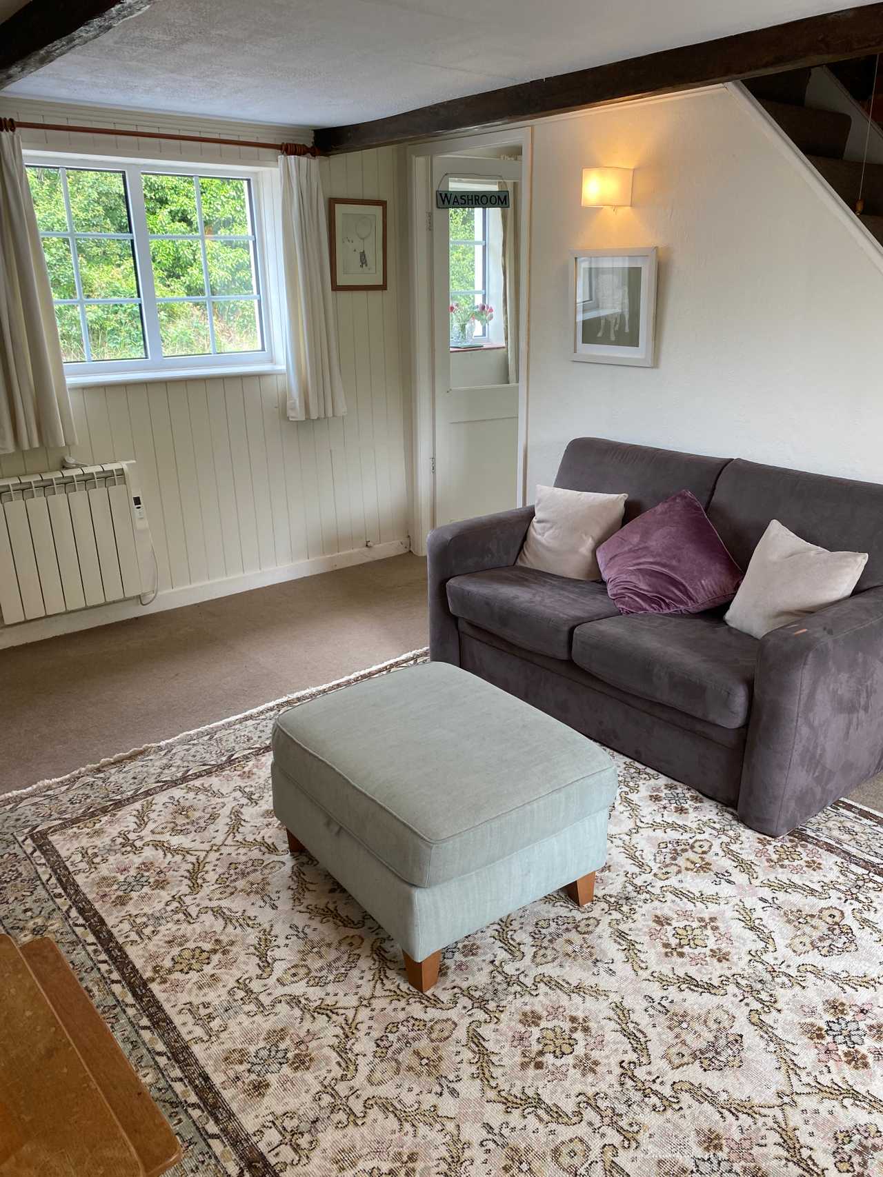 Easy drive into Shrewsbury with fabulous garden and quiet space to relax