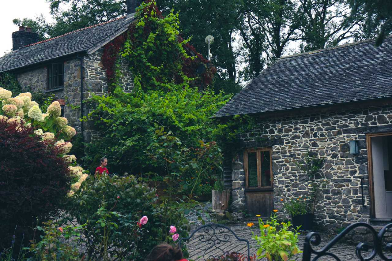 Converted barn, eco and vegan , pure water fresh air 