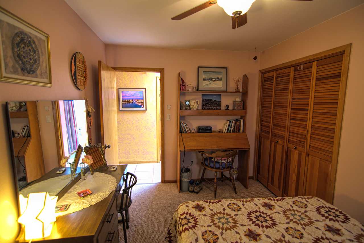 Mountain foothills home in Land of Enchantment