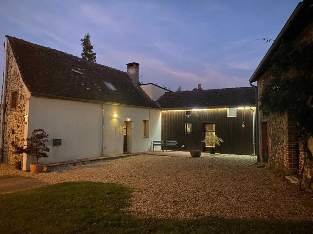 Beautiful Boutique Bluedothotel in the middle of nature rich Haute Vienne  
