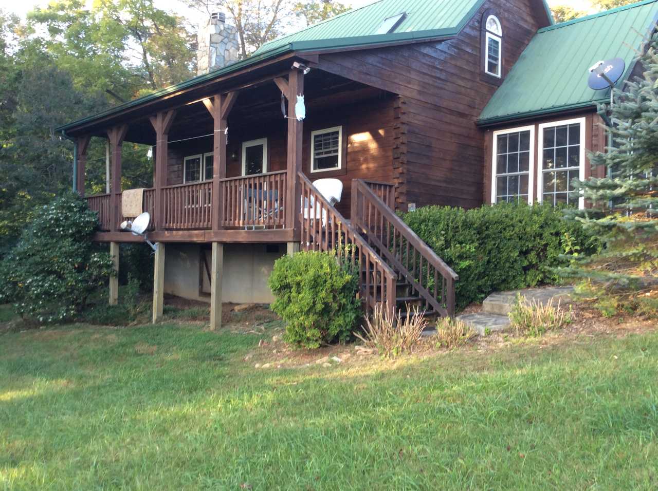 Peaceful spot near the beautiful Blue Ridge Parkway