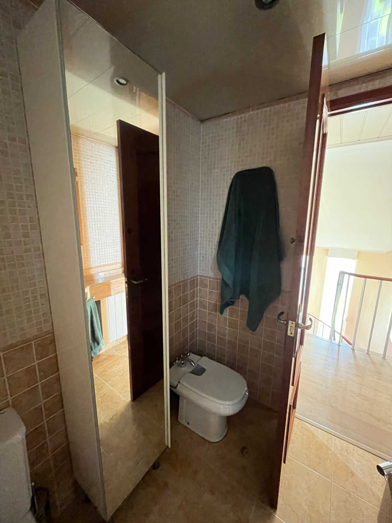 Comfortable double room with its own terrace and lovely views in an attic duplex
