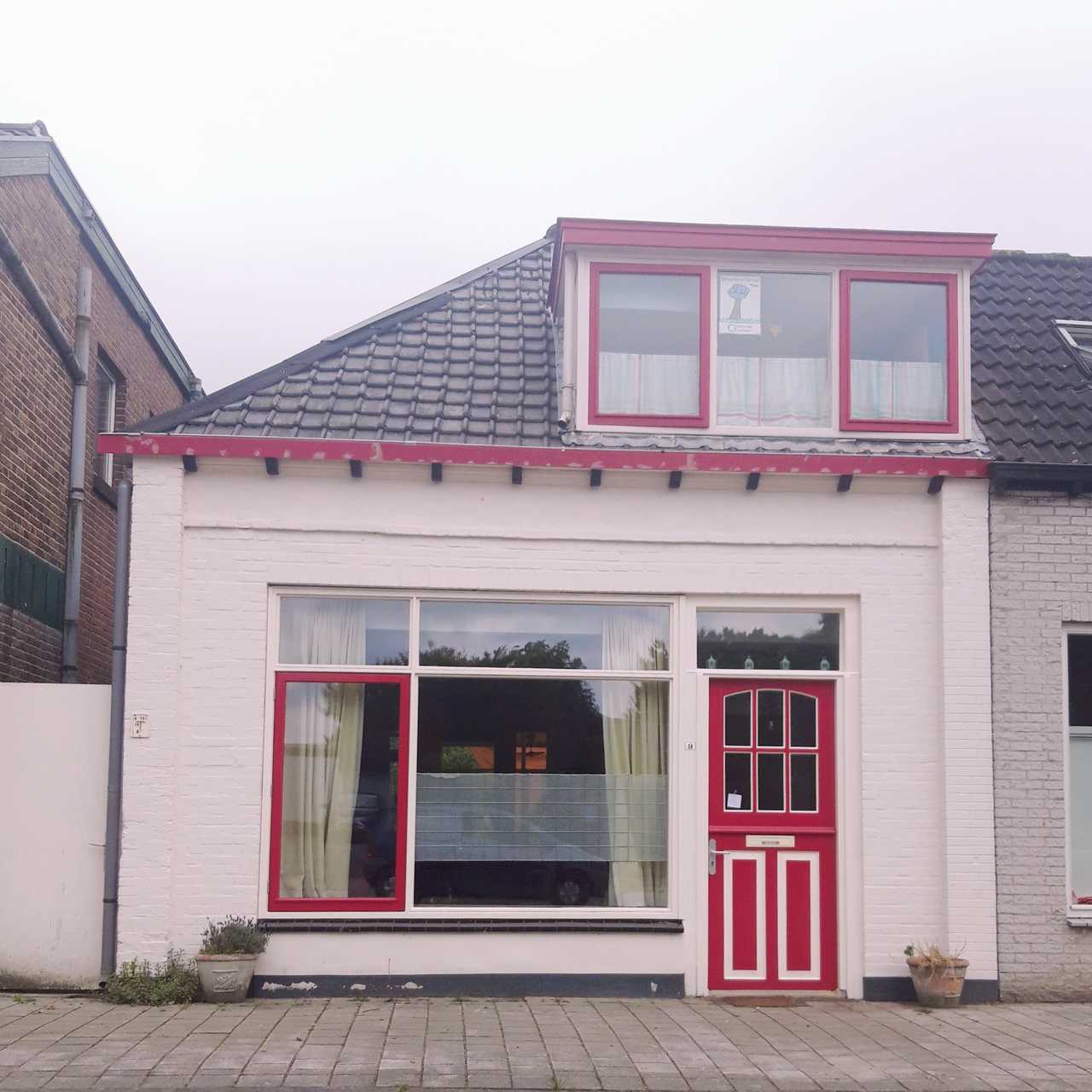 A comfy couch in a quiet, rural village, close by nature reserve and beaches.