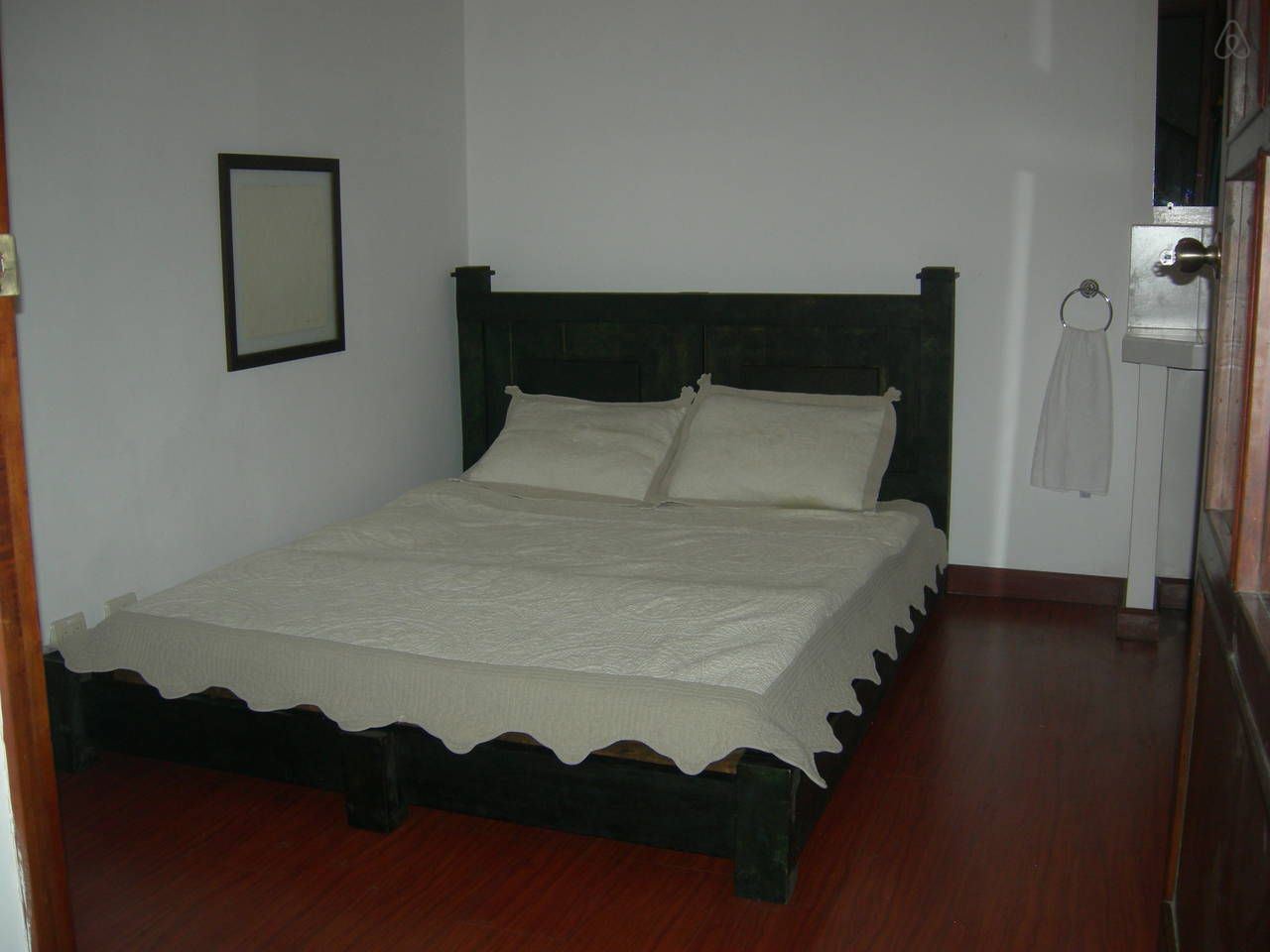 Bedroom with Private Bathroom. Three Blocks Off Main Square in Historic Center