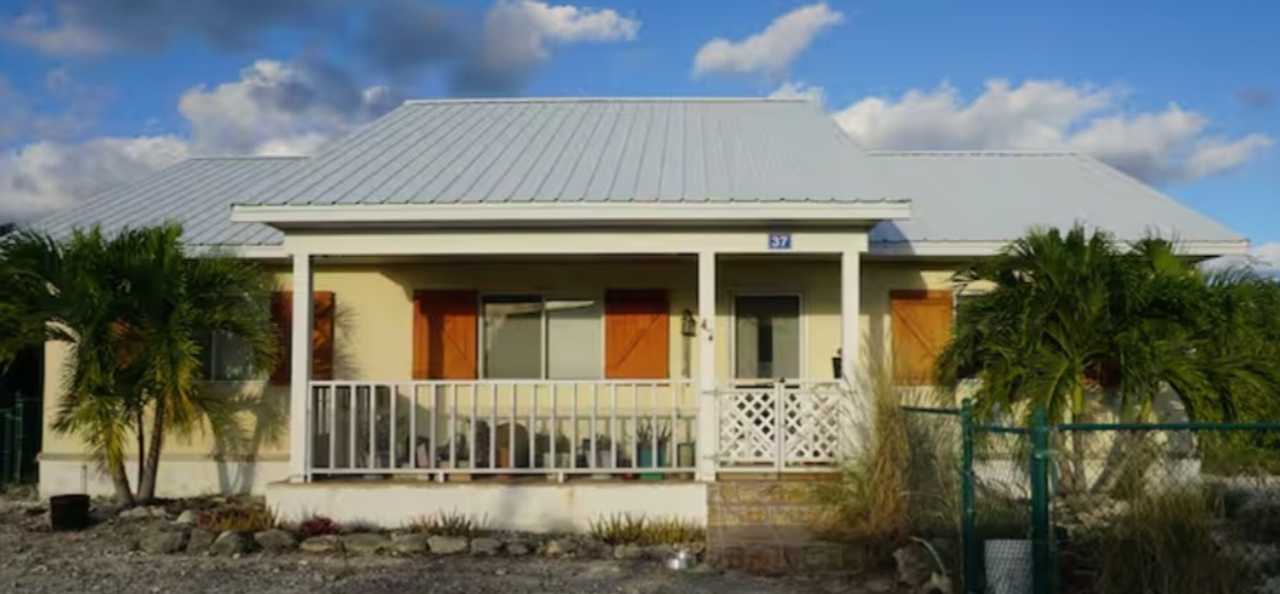Double Room in Wheeland, Providenciales