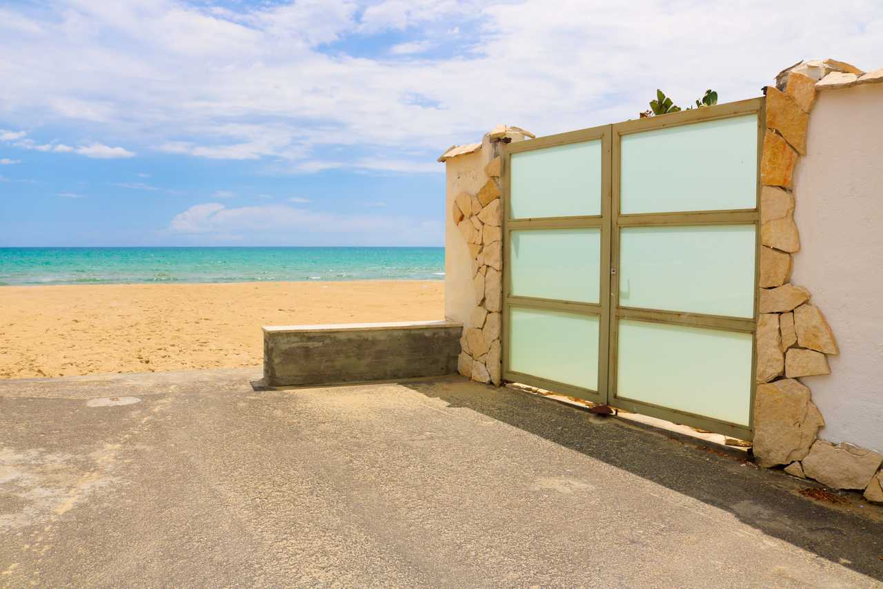 The Golden Rainbow - SEAFRONT apartments