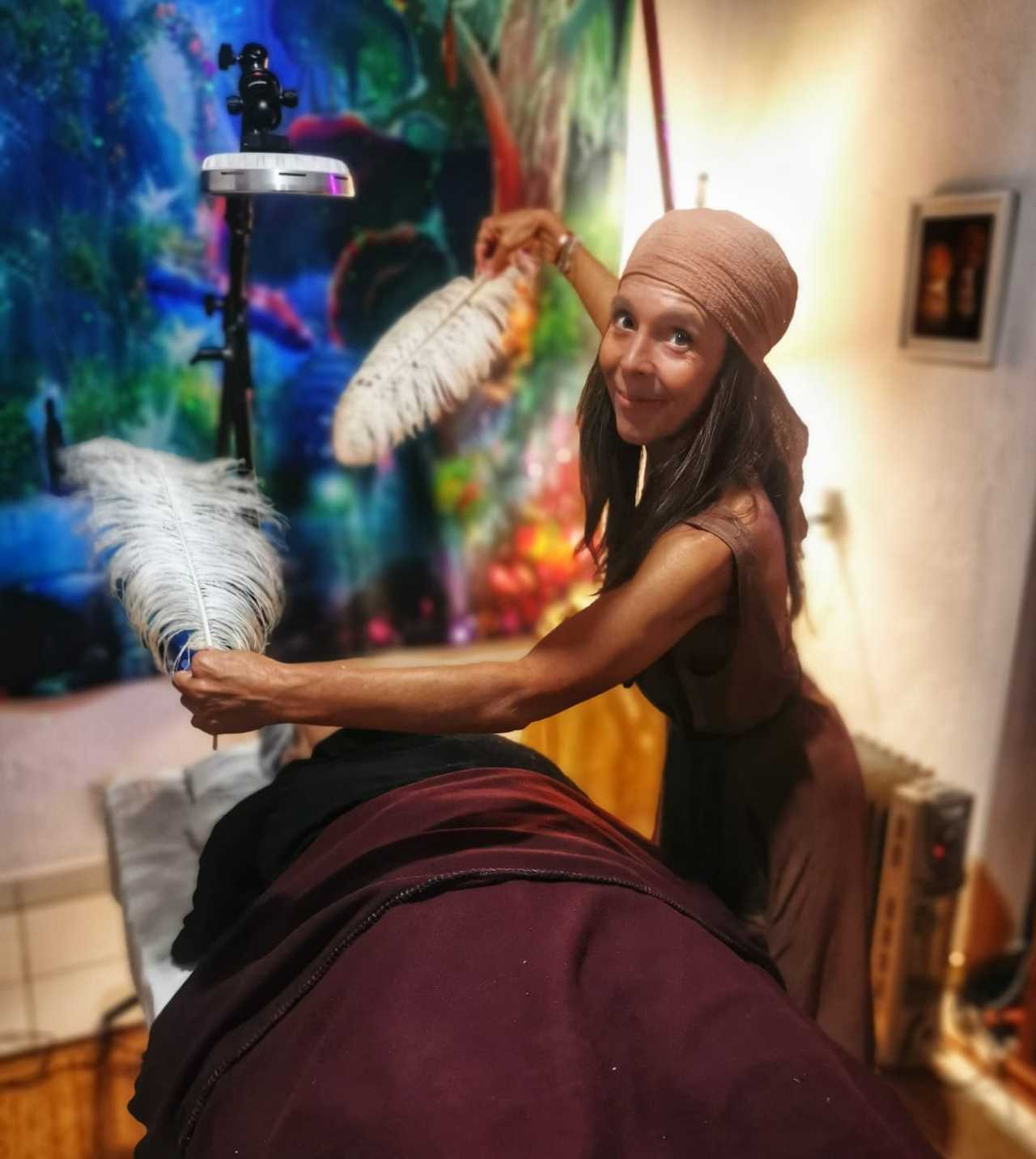 🌿 Worldbridger Sanctuary | Chakra Rooms, Vegetarian Living & Meditation