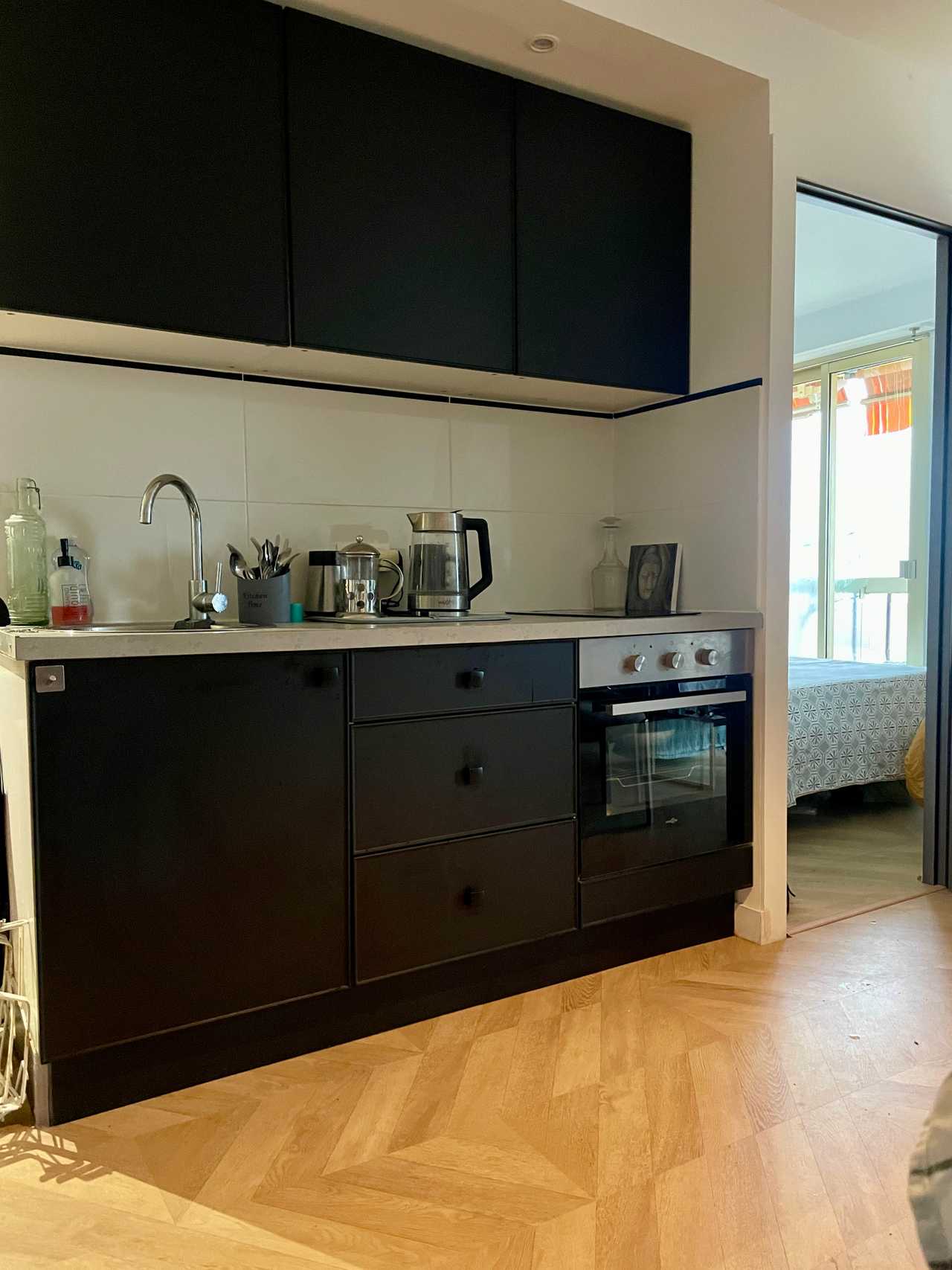 Charming 1-Bedroom Apartment with Stunning Sea View Terrace