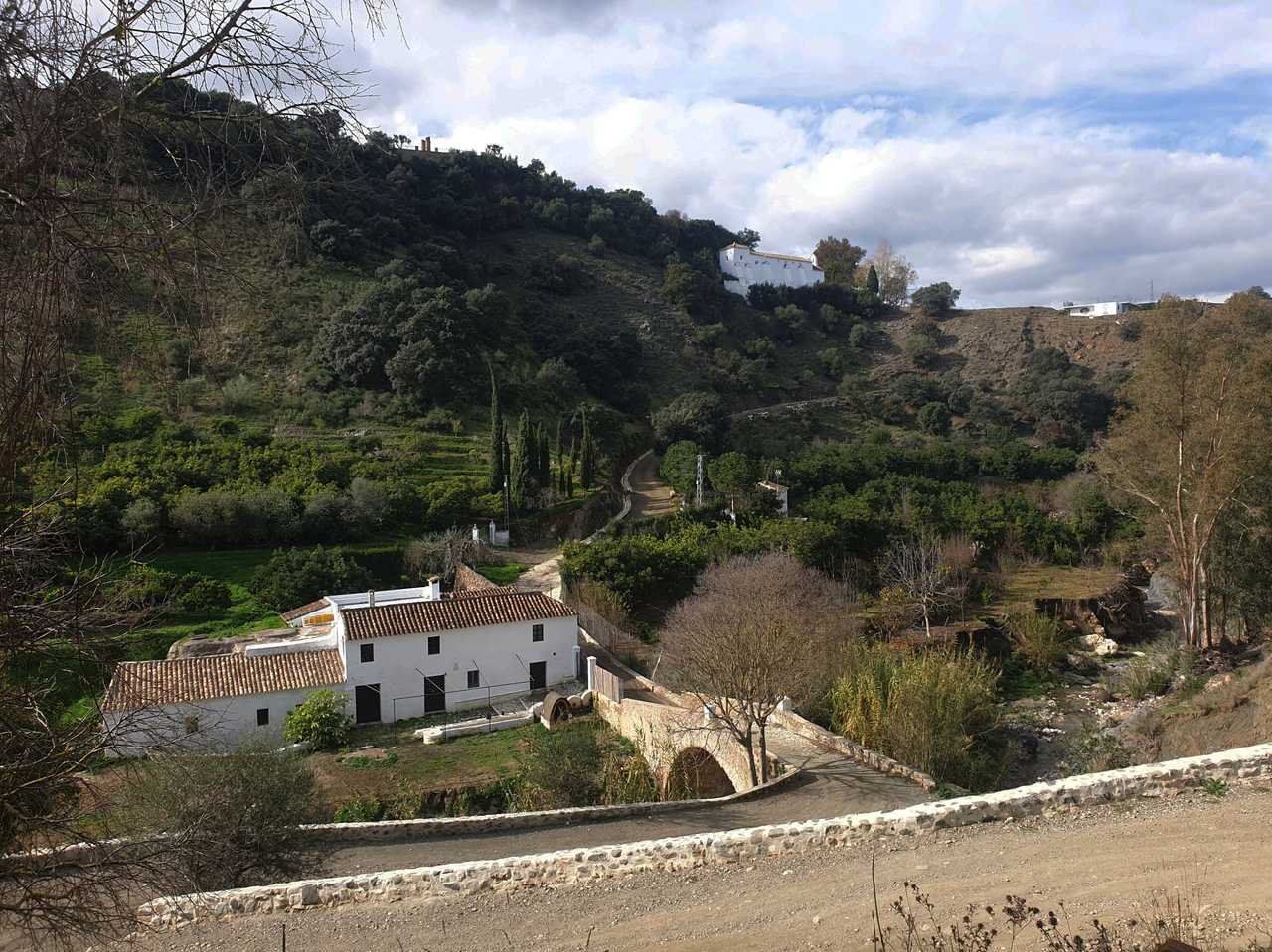 Casita Botánica at peacefull vegan Oasis besides river Pereila