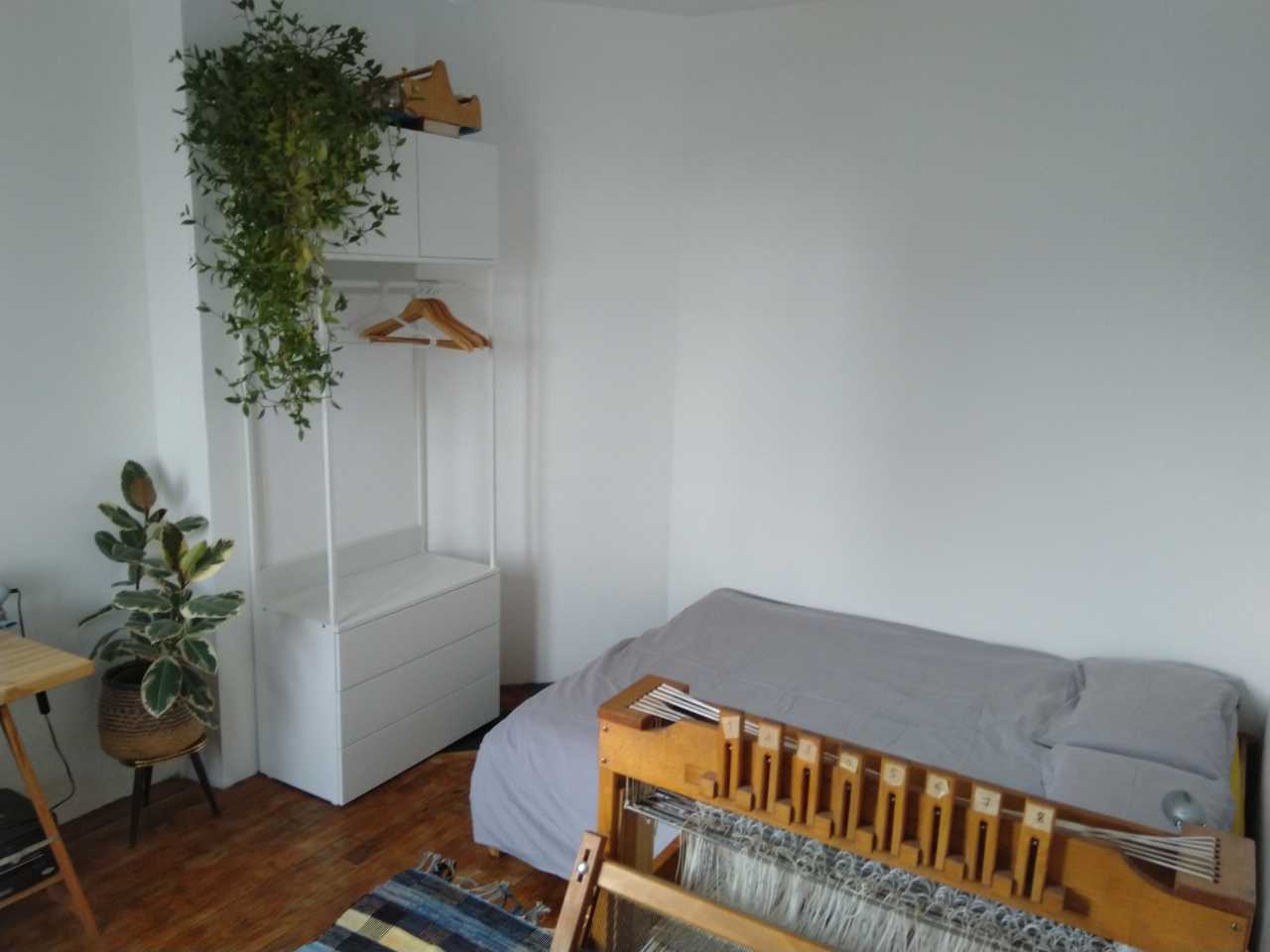 Bright and cosy apartment close to Paris