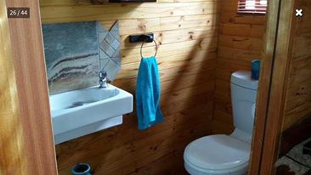 Cozy Wood Cabin