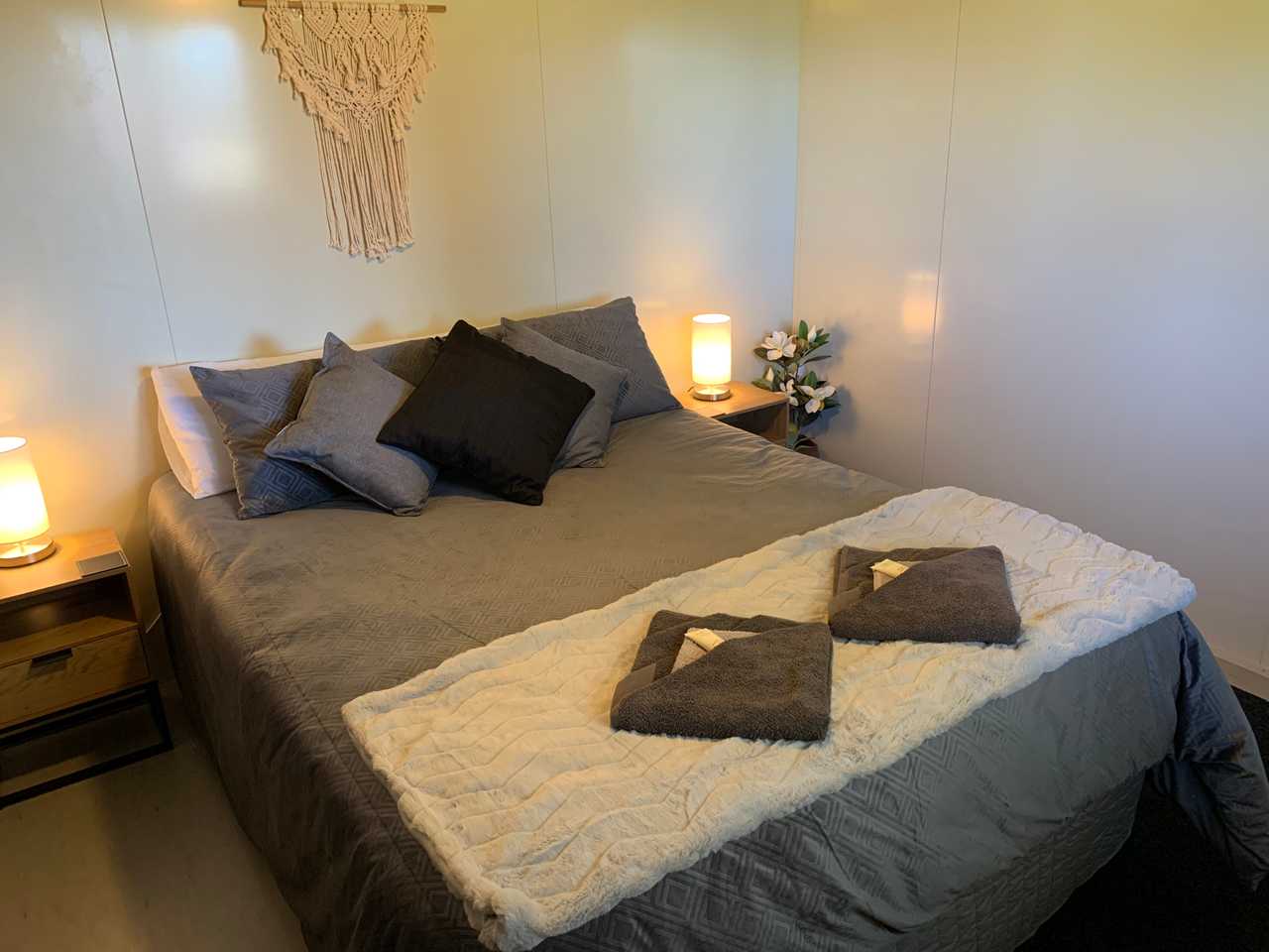 Oakwood Organic Farm Stay, Chinchilla -ENTIRE PLACE  