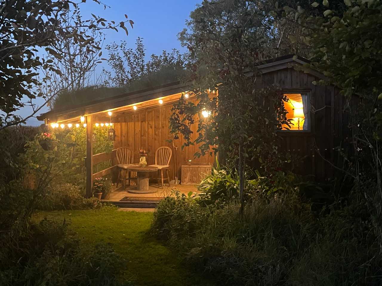 Secluded Cabin on Vegan animal sanctuary 