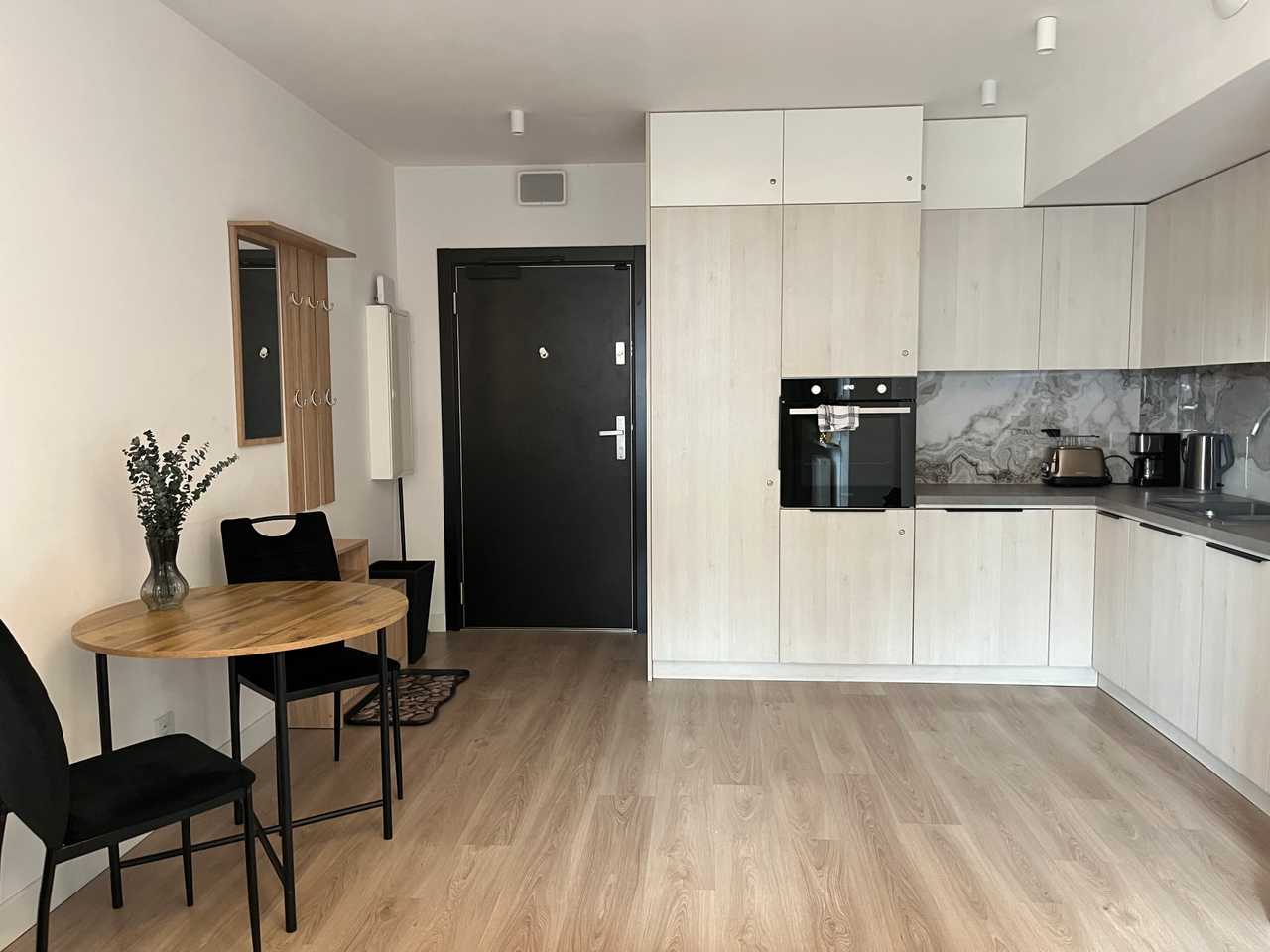Monthly stays: Nice apartment for 2 in heart of Gdansk by the river