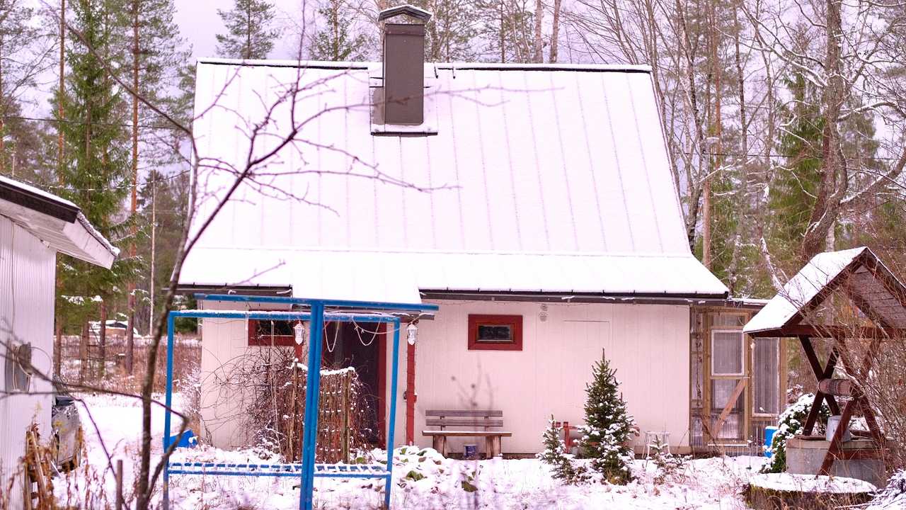 Cozy Lakeside Cottage in South Karelia