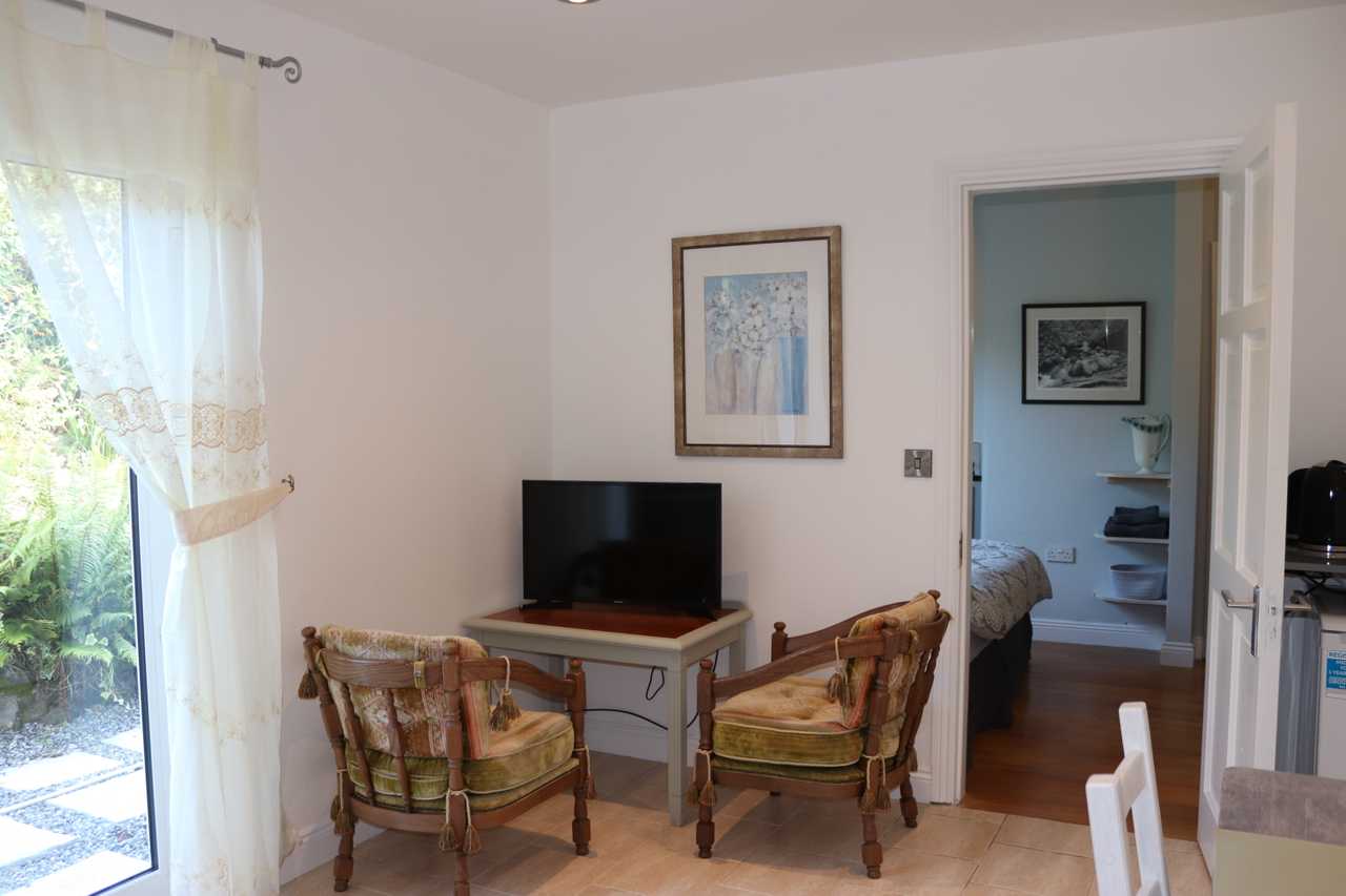 Dove Haven, self contained apartment in beautiful rural area to relax and unwind